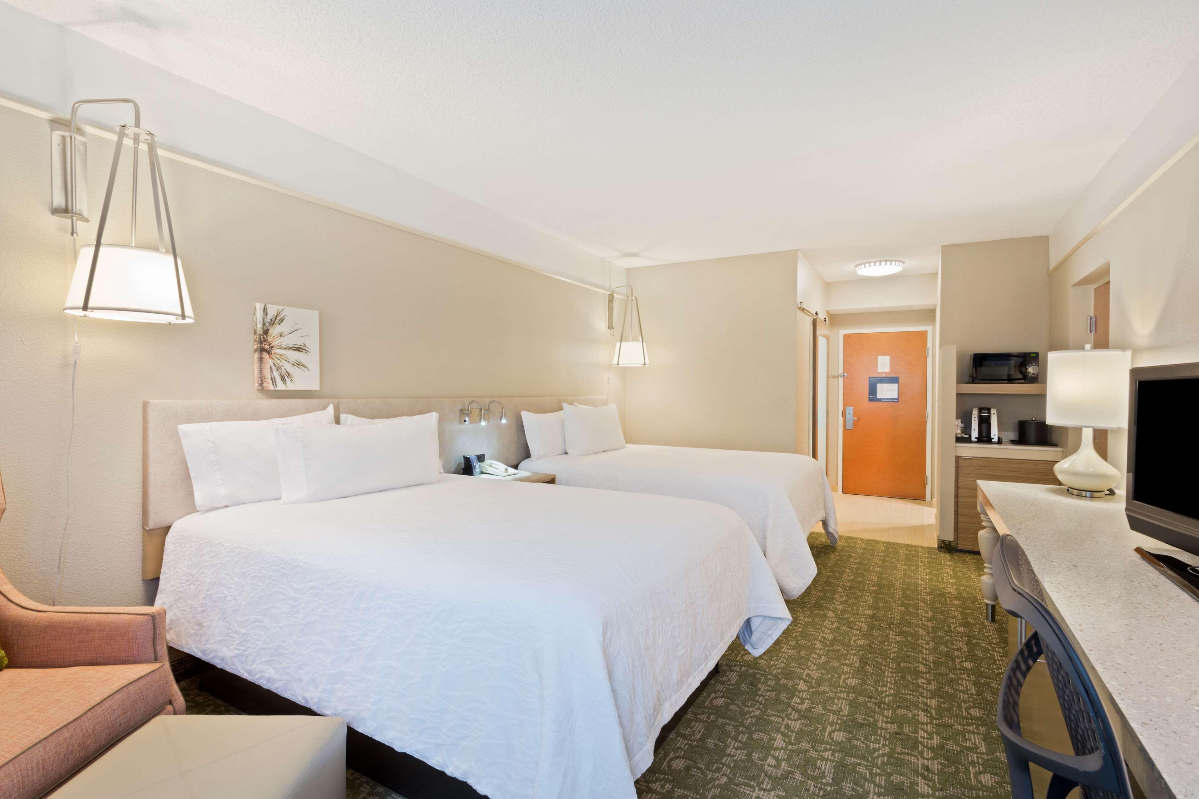 Hilton Garden Inn Ft. Lauderdale Sw/Мирамар Екстериор снимка