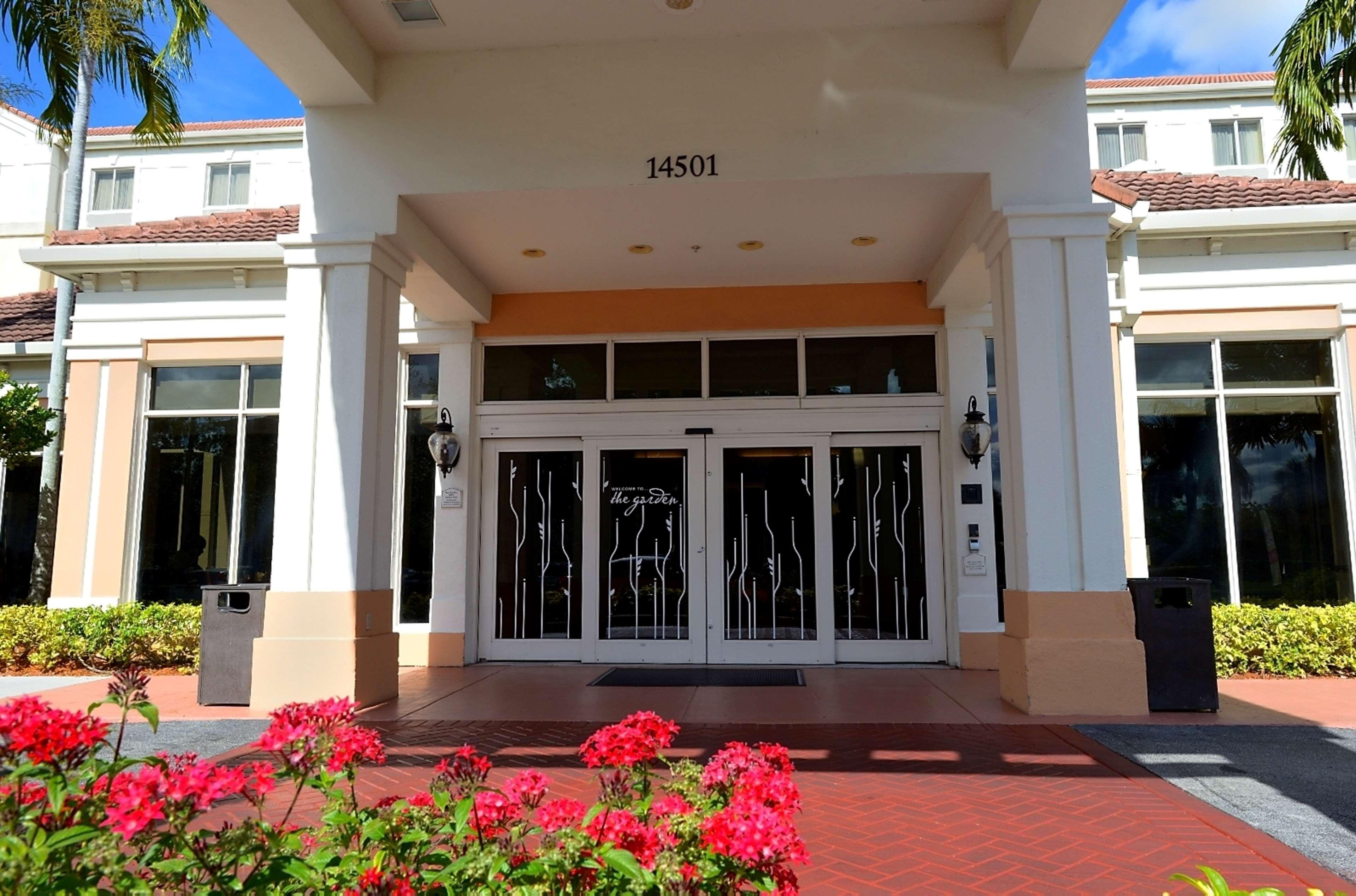 Hilton Garden Inn Ft. Lauderdale Sw/Мирамар Екстериор снимка