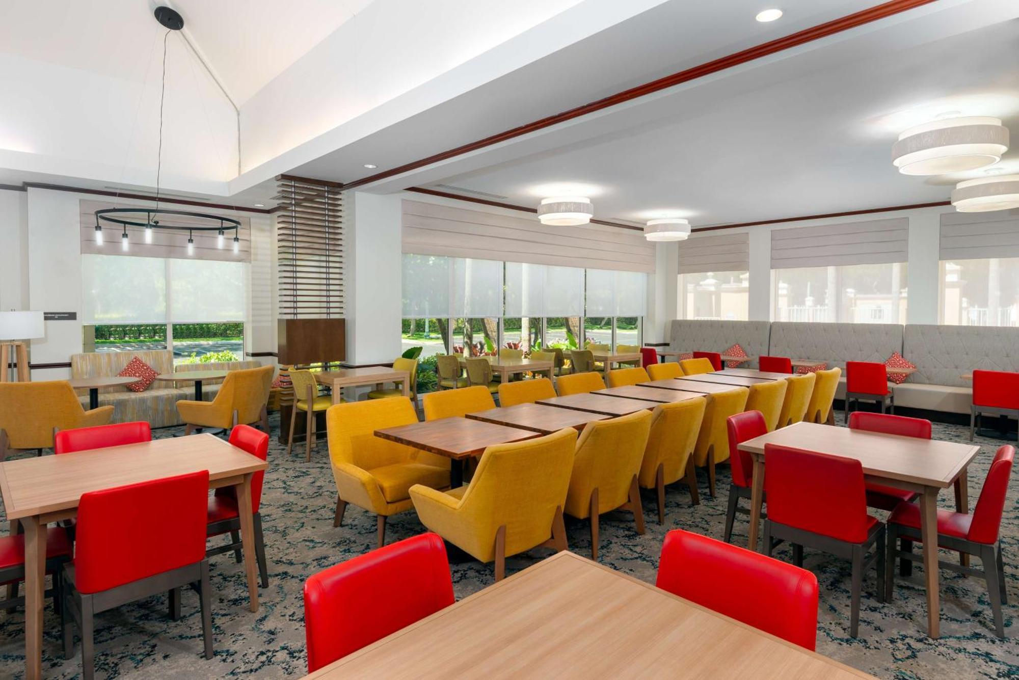 Hilton Garden Inn Ft. Lauderdale Sw/Мирамар Екстериор снимка