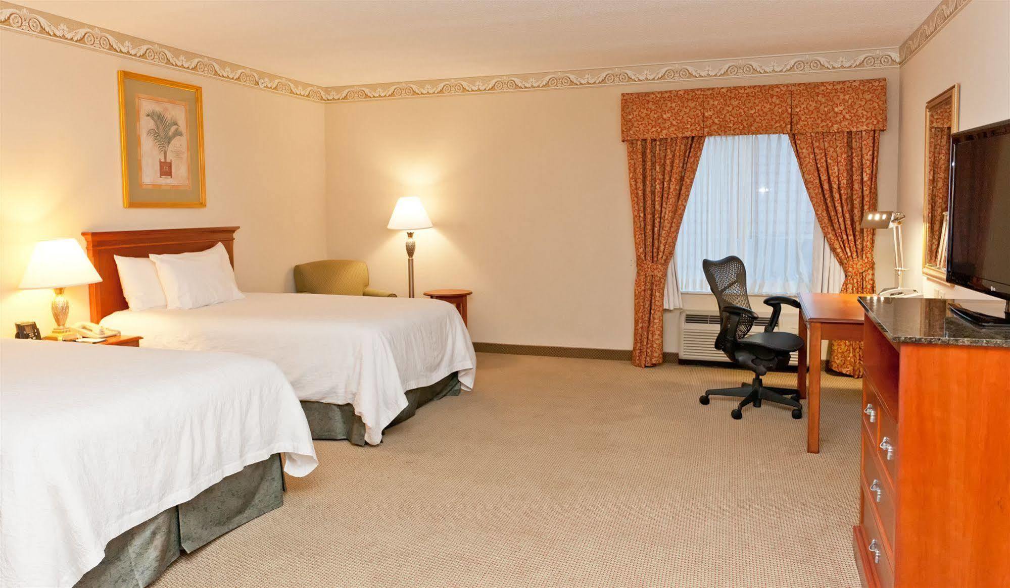 Hilton Garden Inn Ft. Lauderdale Sw/Мирамар Екстериор снимка